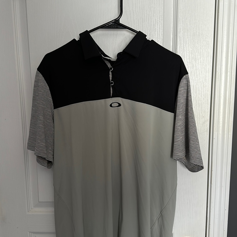 Oakley golf shirt